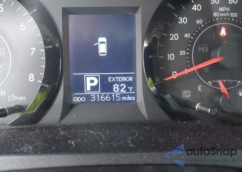 2017 Toyota Sienna Le 8 Passenger from USA, damaged, VIN 5TDKZ3DC5HS822953